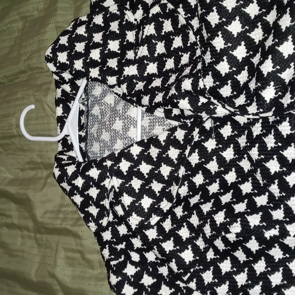 Retro Threads Jacket - Picture 2 of 11